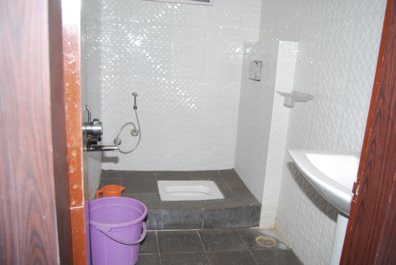 Pratham Residency Hotell Mysore Exteriör bild
